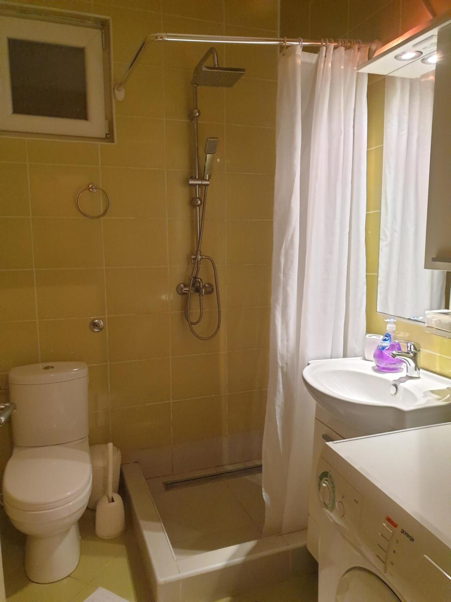 Novi Apartman 19 Фоча Екстериор снимка